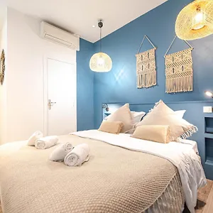 Lovely In Center - Ac , Paris France