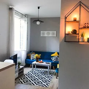 Cosy Bd De La Tour D’auvergne Appartement