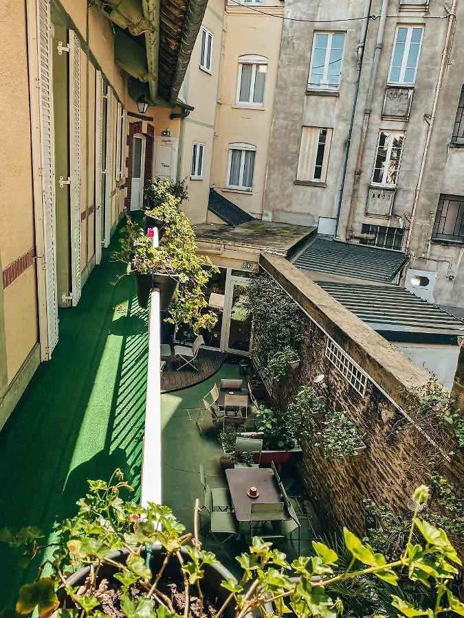 Garden Hotel Rennes Centre Gare