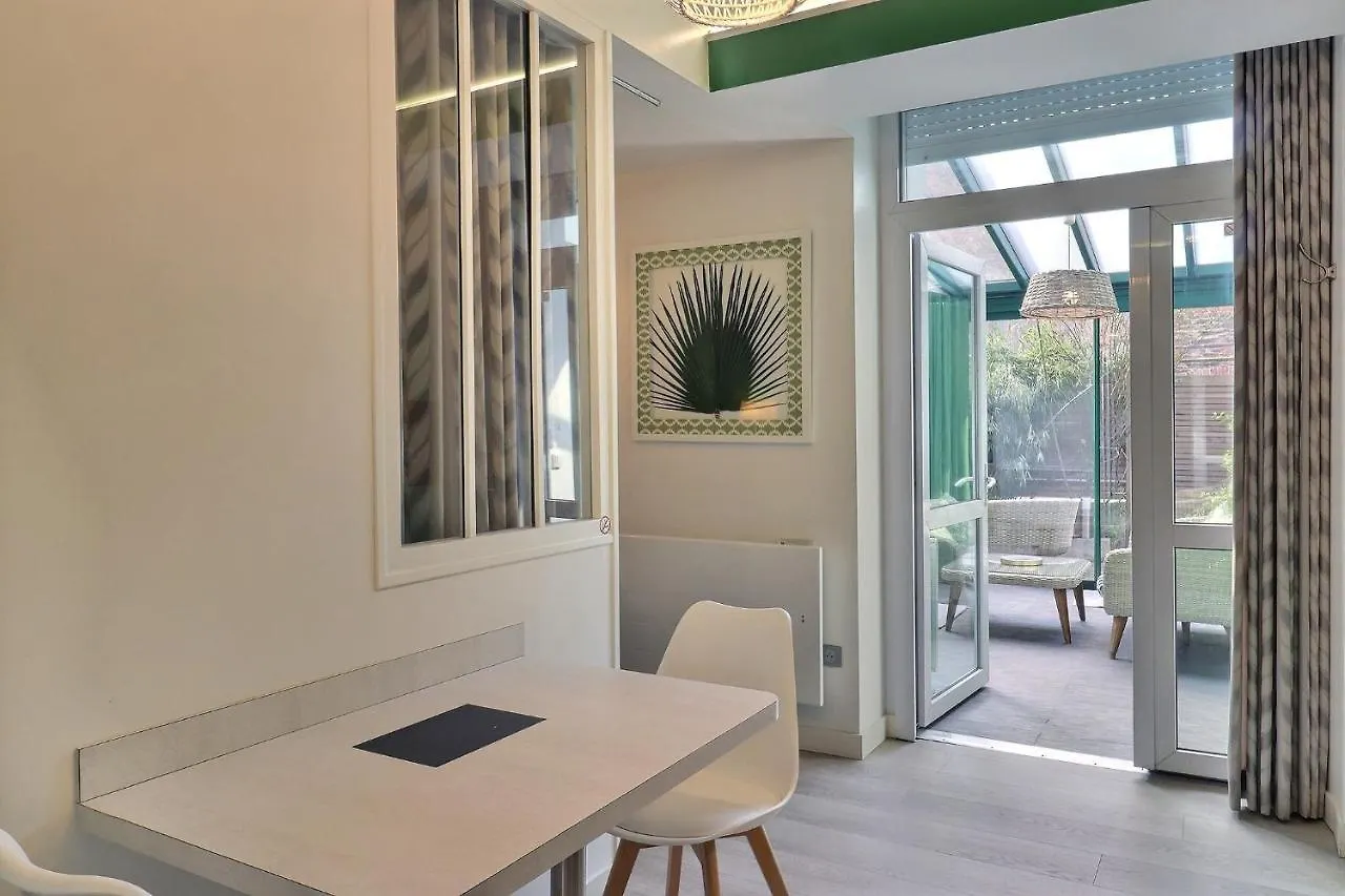 Garden Hotel Rennes Centre Gare
